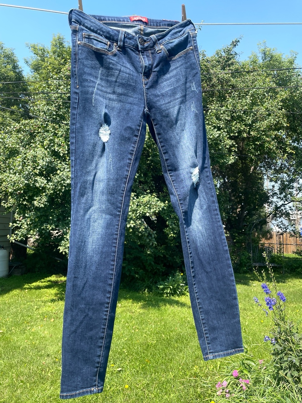 Guess Women’s dark blue denim jeans - medium rise curvy fit, distressed -size 29